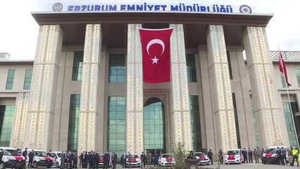 Emniyet Müdürlüğüne ihaleyle alınan 15 yeni araç törenle hizmete girdi