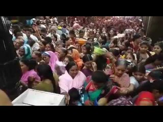 अंगारकी संकष्टी चतुर्थीनिमित्त गणेश मंदिरात गर्दी