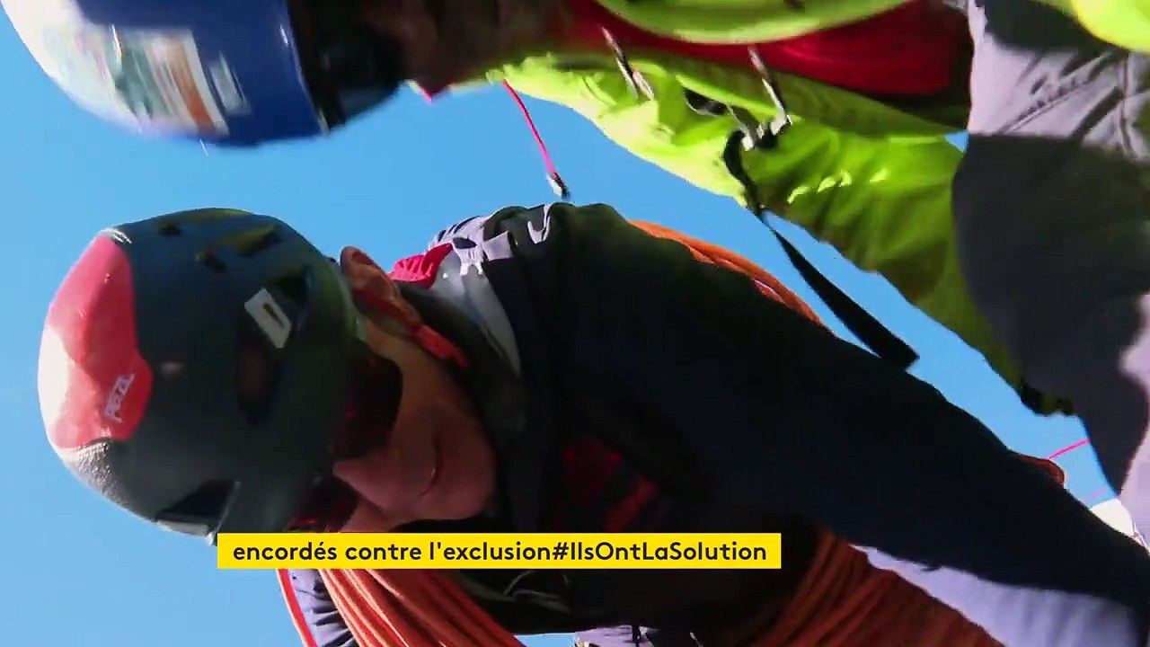 Dans les Hautes-Alpes, une association fait découvrir l'alpinisme aux plus démunis