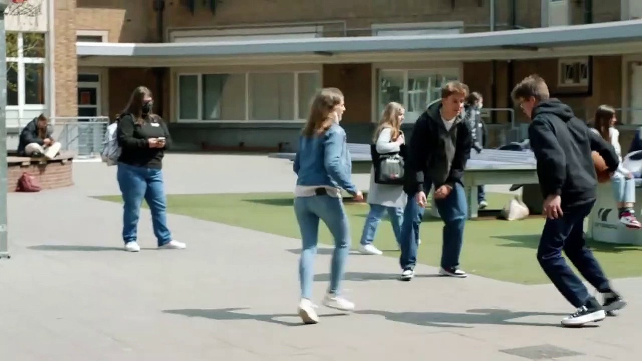 wtFOCK S05E07 Clip 9 Friday 10 12 Eng subs HD