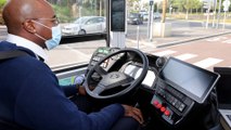 La RATP teste un bus qui se conduit sans les mains