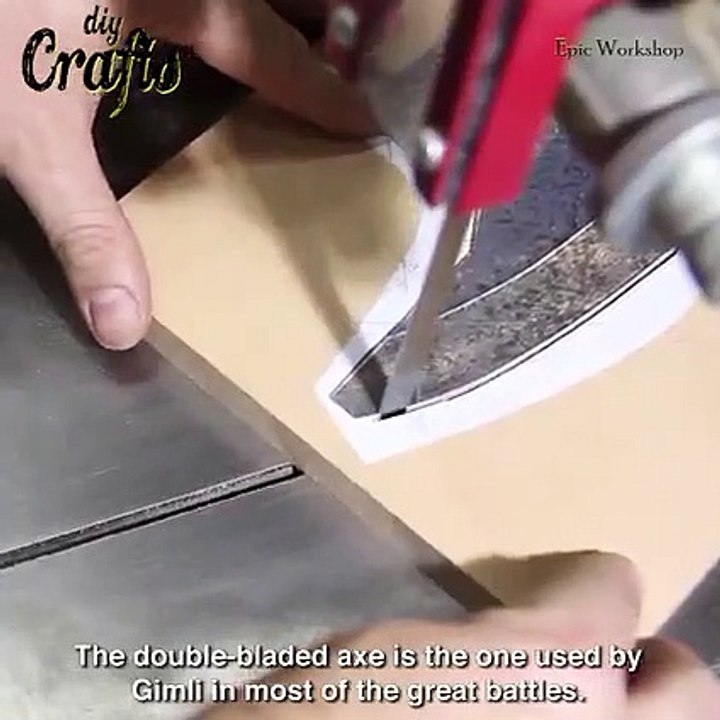 how bamsi gimli axe made entirely from mood - MAN AT ARMS