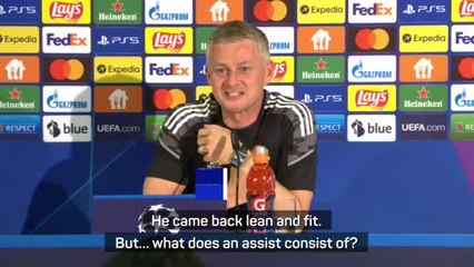 Скачать видео: Solskjaer delighted with Pogba's strong start to the season