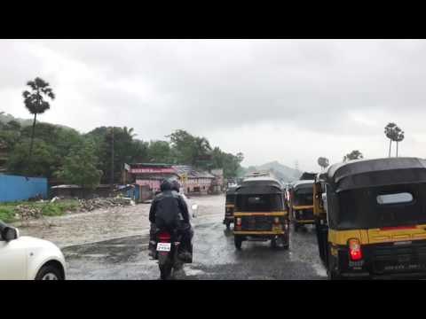 पावसाचं पाणी साचल्यानं मुंबई-अहमदाबाद हायवेवर वाहतूक कोंडी