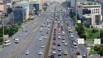 İstanbul'da trafik yoğunluğu yüzde 60'ı gördü
