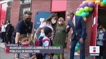 Estudiantes de escuelas públicas regresan a clases en NY