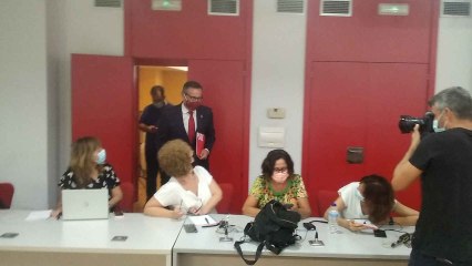 El secretario general del PSOE de la Región de Murcia, Diego Conesa, durante su declaración institucional.