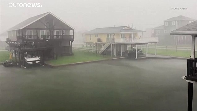 США: ураган Николас направляется к Хьюстону