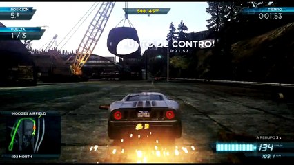 Need for Speed Most Wanted: Gameplay: Carrera entre Aviones
