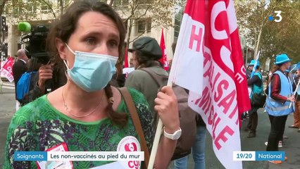 Soignants : quelles conséquences pour ceux qui ne pourront plus exercer ?