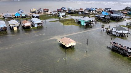 Texans caught off-guard by Nicholas’ last-minute intensification