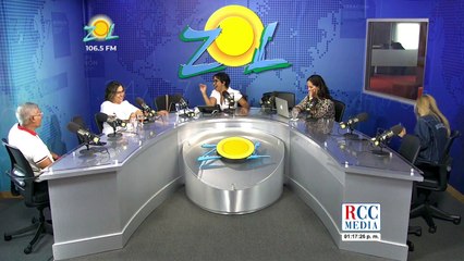 Georgina Duluc y Ramón Santana comenta sobre la obra "De Caperucita a loba en seis tipos"