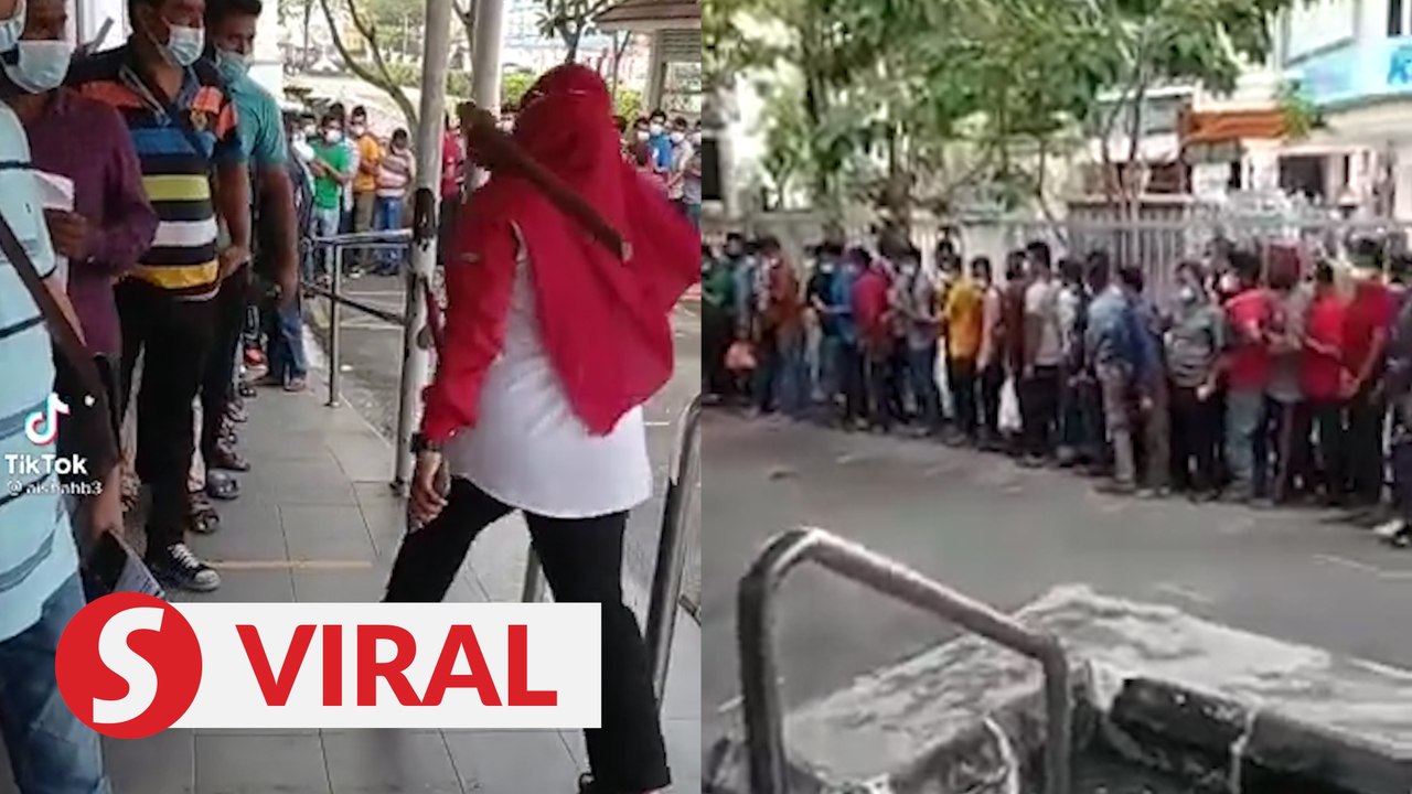 Cops called in to help enforce Covid-19 SOP at Klang post office