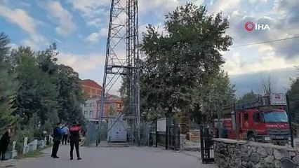 Bursa'da pes dedirten görüntü! Alkolün etkisiyle çıktığı direkte uyuya kaldı