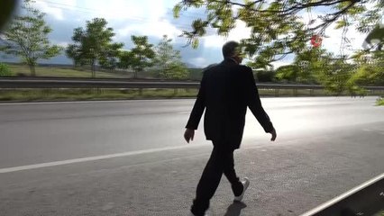 Aşı olmayıp PCR testi yaptırmayınca 450 km uzaklıktaki evine yürümek zorunda kaldı