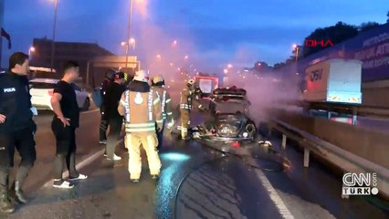 Araç alev topuna döndü