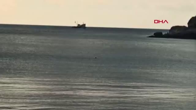 BOĞULMA TEHLİKESİ GEÇİREN GENÇ, CAN SİMİDİ İLE KURTARILDI