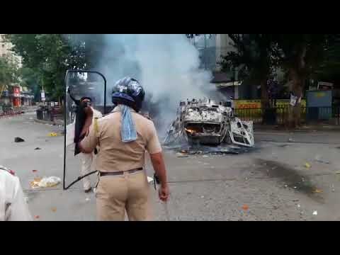 Breaking News | Maharshtra Bandh | Protester Burn Cars And Tires and At Kalamboli