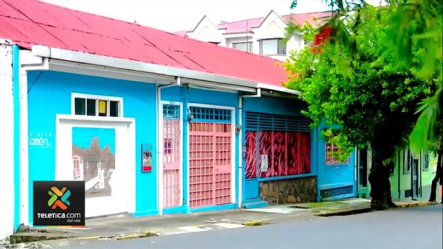 tn7-casa-clasica-en-barrio-amon-cumplio-100-años-150921