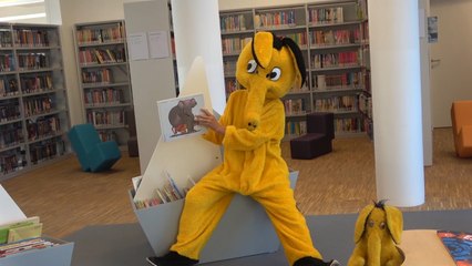 Die Bücherei und WIENXTRA Stadtbox in der Seestadt eröffnen