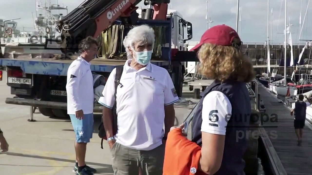 La Infanta Elena visita el Real Club Náutico de Sanxenxo durante el Xacobeo 6mR Europeans 2021