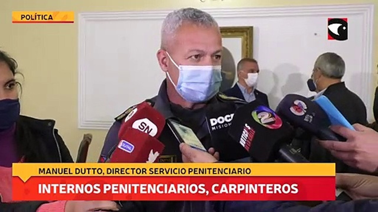 Internos penitenciarios, carpinteros