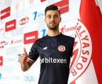 Genç kaleci Ataberk Dadakdeniz FTA Antalyaspor'da