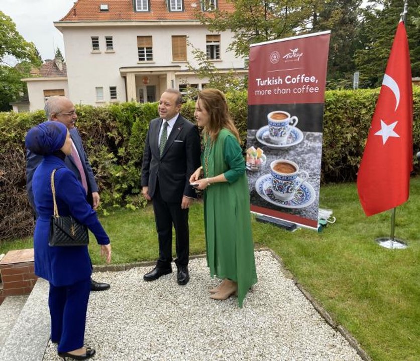 Çekya'da Türk kahvesi kültürünün tanıtıldığı etkinliğe yoğun ilgi gösterildi