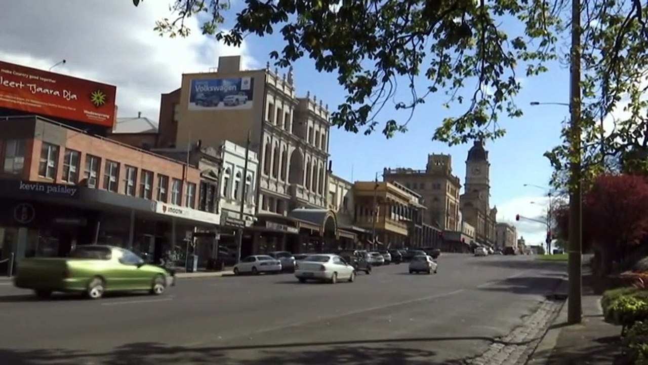 Ballarat goes into seven-day lockdown while Shepparton emerges