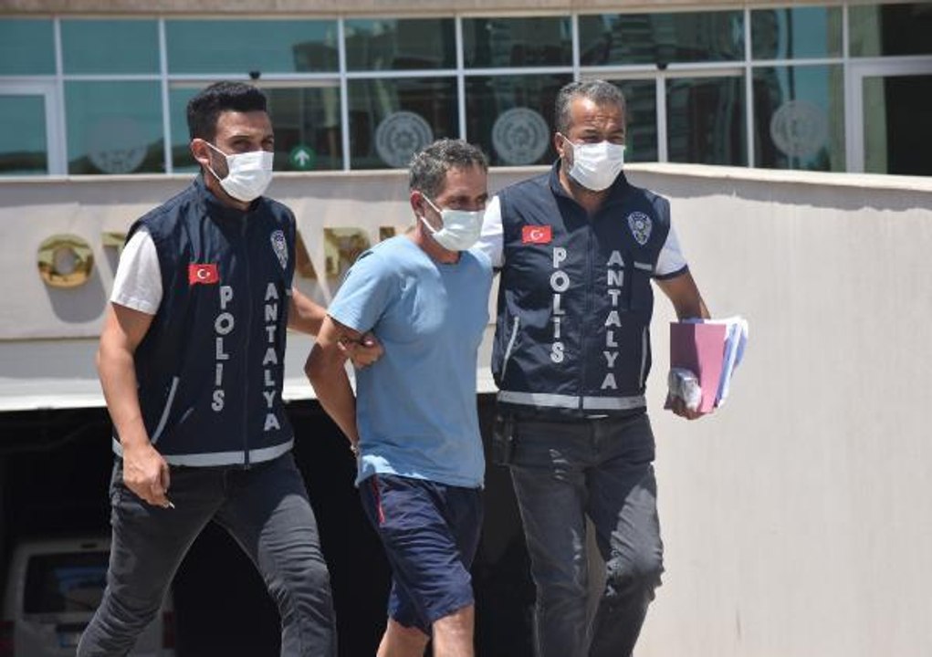 Dedikodu nedeniyle 20 yıllık arkadaşını öldüren zanlının iddianamesinde dikkat çeken detay: İşin içinde hala kızı varmış