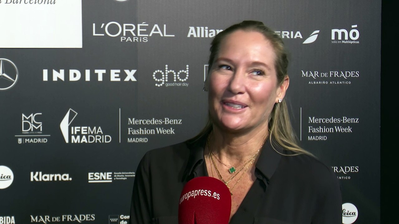 Fiona Ferrer cuenta lo que realmente ocurrió en la Comunión de la hija de Enrique Ponce y Paloma Cuevas