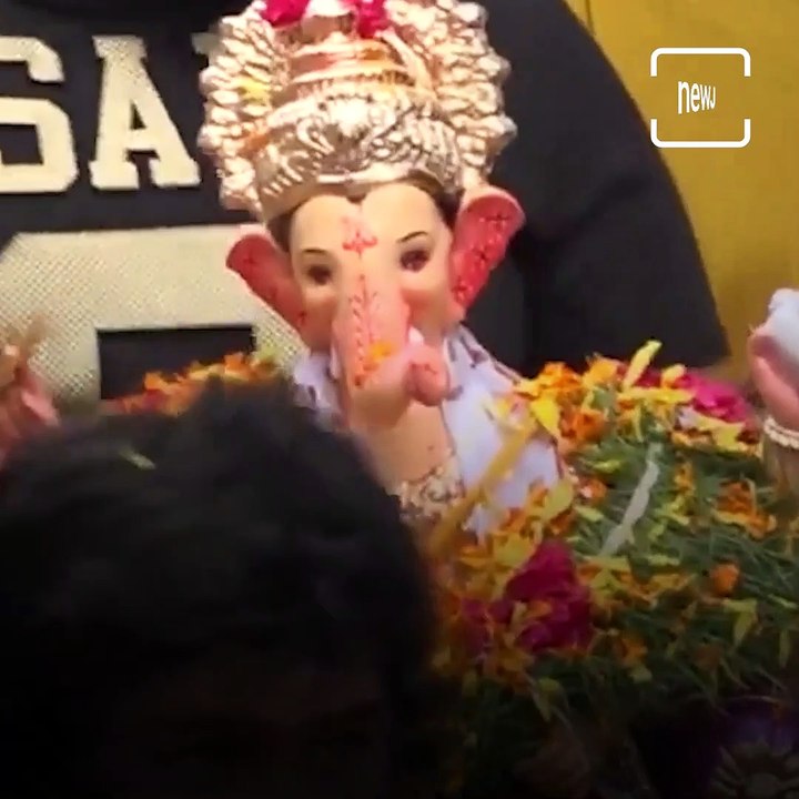 Shilpa Shetty Kundra and Raj Kundra dancing together and celebrating ganesh utsa