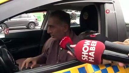 Hem taksimetreyi açmadı, hem de hakkını helal etmedi!