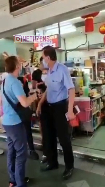 GANGSTER MONEY LENDER