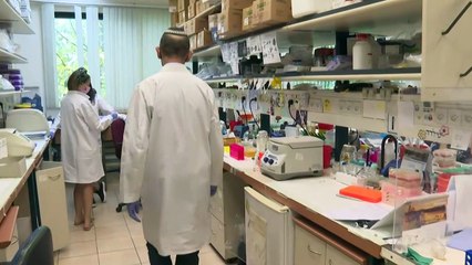 En Israël, la 3e dose permet d'atténuer la 4e vague de Covid