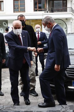 Saadet Partisi Genel Başkanı Karamollaoğlu, Gelecek Partisi Genel Başkanı Davutoğlu ile görüştü