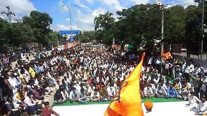 उदयपुर में विस में नेता प्रतिपक्ष कटारिया के खिलाफ प्रदर्शन