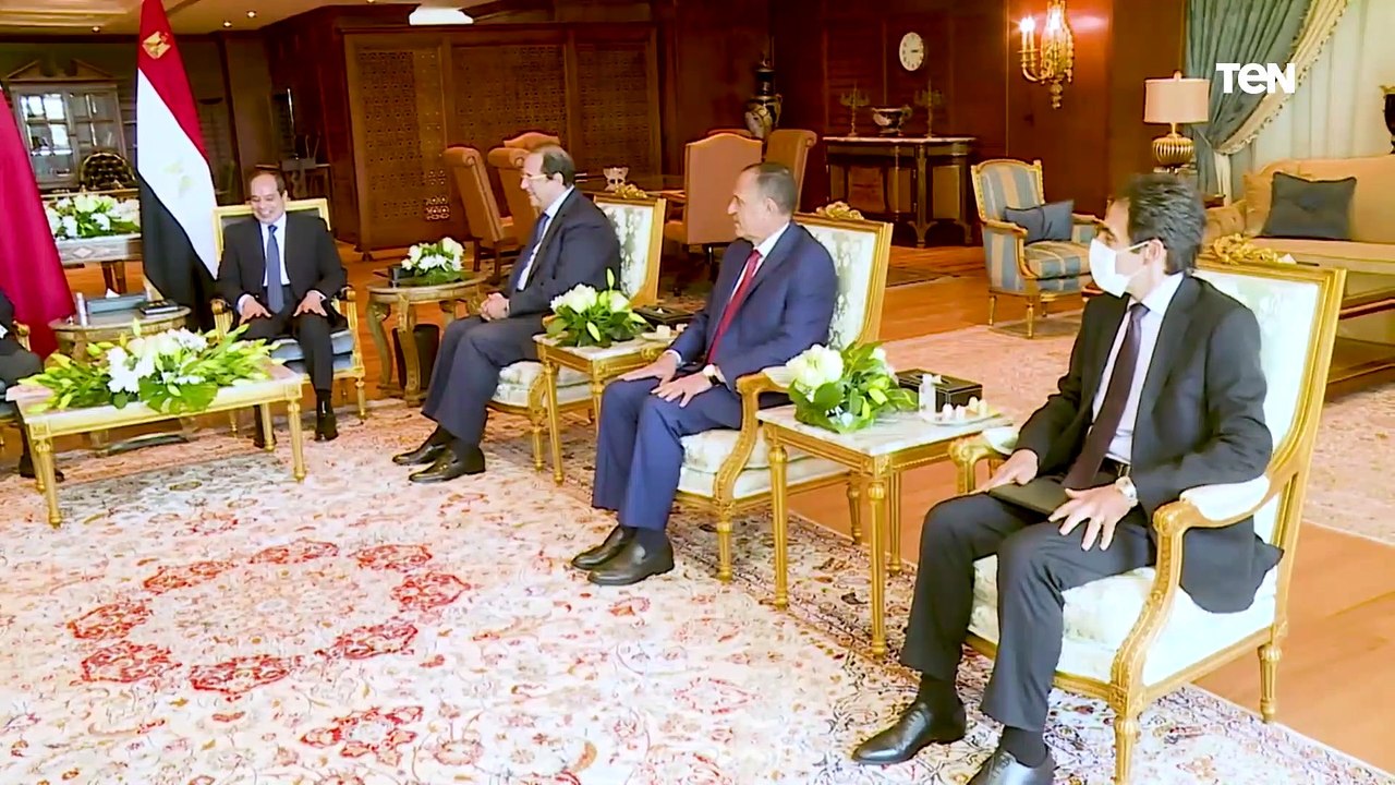 شاهد.. الرئيس السيسي يستقبل جلالة الملك حمد بن عيسى آل خليفة ملك مملكة البحرين بمدينة شرم الشيخ