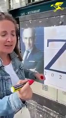 Charline Vanhoenacker dessine une moustache d'Hitler à Zemmour