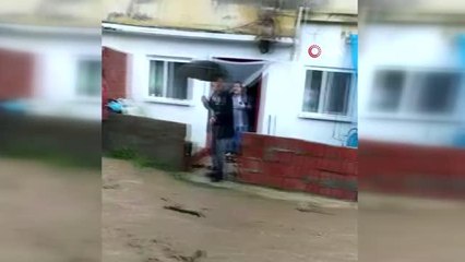 Giresun'da sağanak yağış dere yataklarını taşırdı