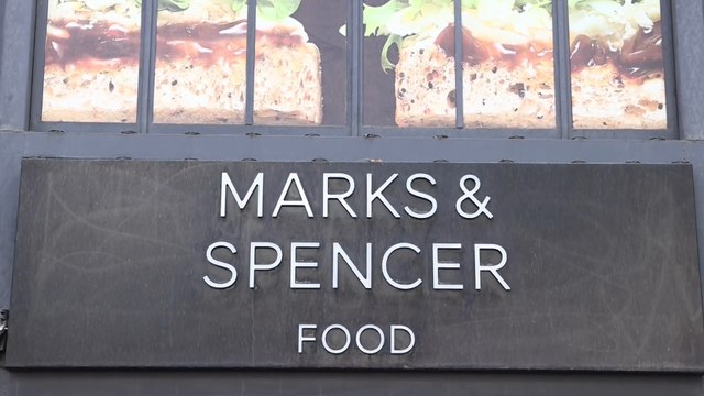 Marks & Spencer cerrará once comercios en Francia por problemas tras Brexit