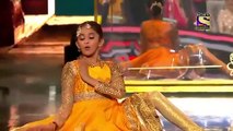 In Aankhon Ki Masti' Peformance को मिली Rekha जी की शाबाशी - Rekha - Celebrity Special - Mashup
