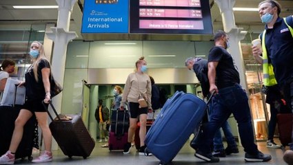 İngiliz hükümetinin bugün Türkiye'yi seyahat yasağı olan kırmızı listeden çıkaracağı iddia edildi