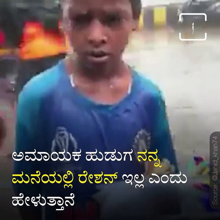 Here's How A Man Helped A Boy Selling Pens At Traffic Signal.