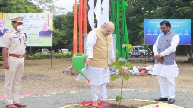 Amit Shah plants sapling at CRPF Training Centre