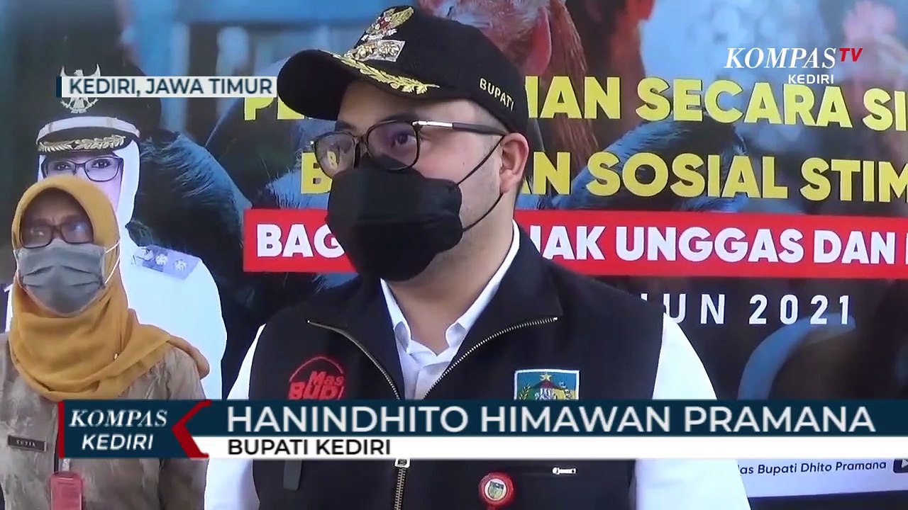 Pemkab Kediri Berikan Bantuan Rp 5,5 Miliar Untuk Peternak Ayam Petelur