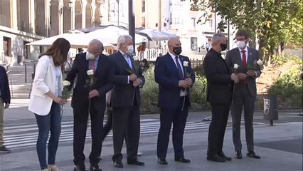 Homenaje en Vitoria a las 39 personas asesinadas por Henri Parot