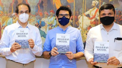 CM Thackeray releases a book 'The Dharavi Model'