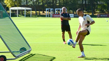 Il penultimo allenamento dei rossoneri prima della Juve