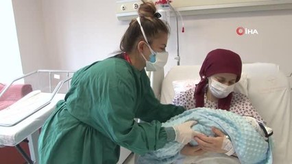 Hamileyken Covid-19'a yakalanan Sencer: "Keşke aşı olabilseydim, olmadım. Ama pişman oldum, daha kolay atlatabilirdim"